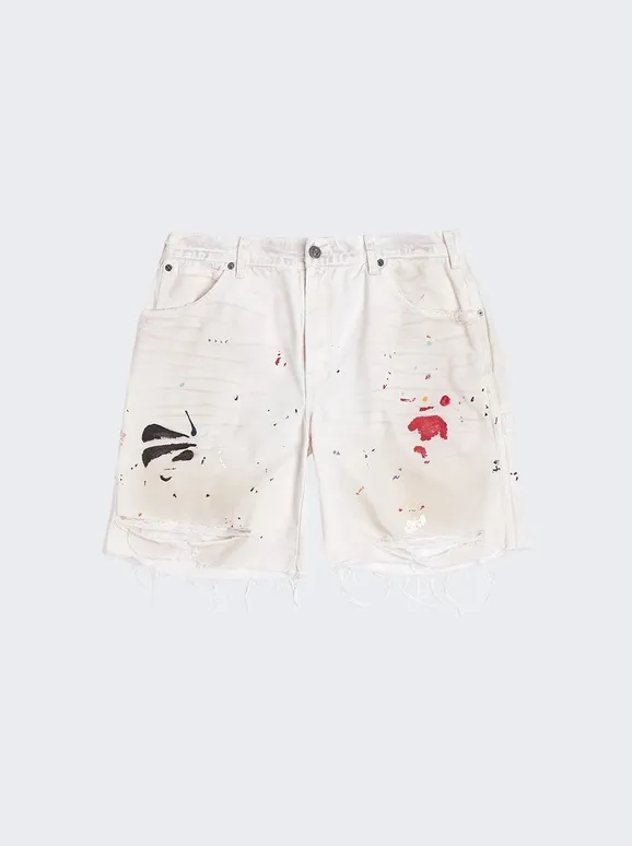 GALLERY DEPT. FLEA CARPENTER SHORTS Ink-cut knife-cut mud-dyed denim shorts. Destroy VINTAGE distressed denim shorts. Distressed white S-XL. Rewashed cement-dyed to make it old. Knife cut holes. Cat whiskers are worn. Customized full set with logo accessories. Purely handmade acrylic splash-ink graffiti.